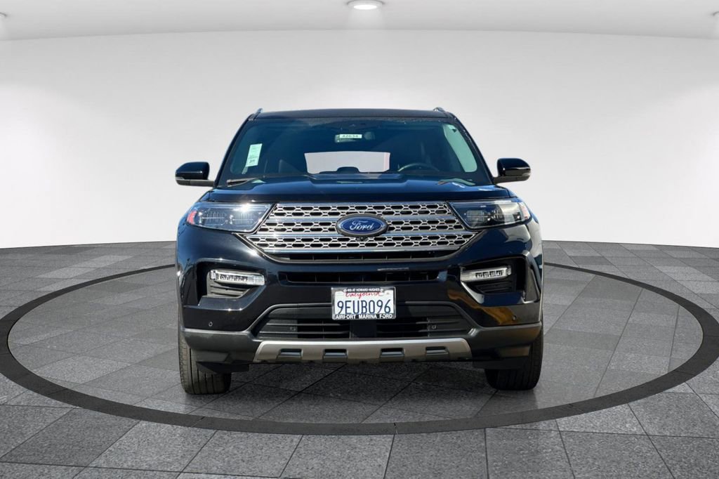 Certified 2023 Ford Explorer Limited w/ Hybrid Equipment Group 310A image 9