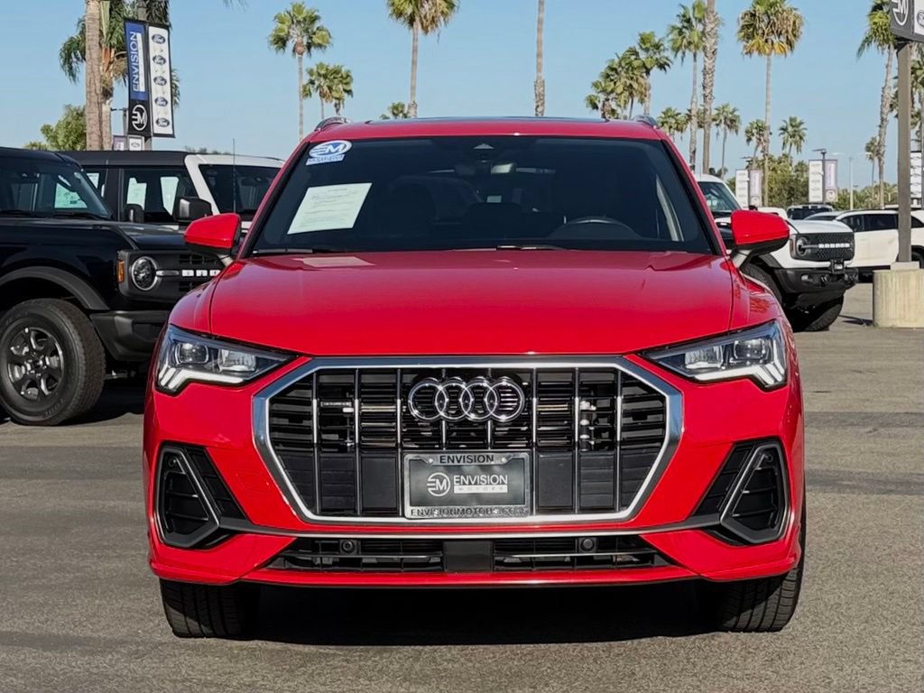 Used 2025 Audi Q3 2.0T Premium AWD/4WD image 3