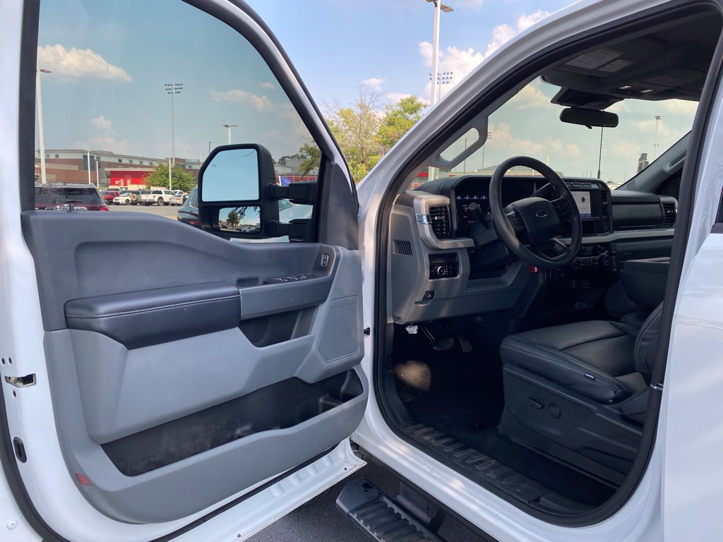 Certified 2024 Ford F250 XLT AWD/4WD image 10
