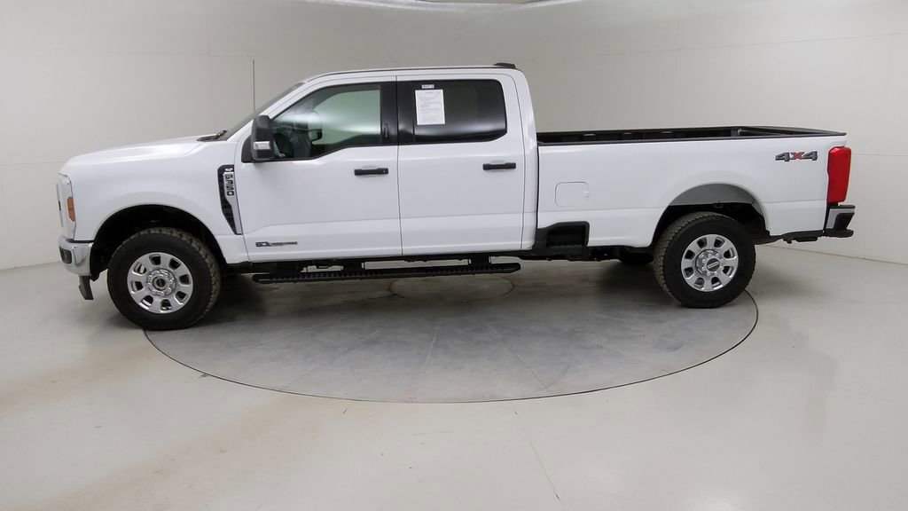 Certified 2024 Ford F350 XLT AWD/4WD image 18