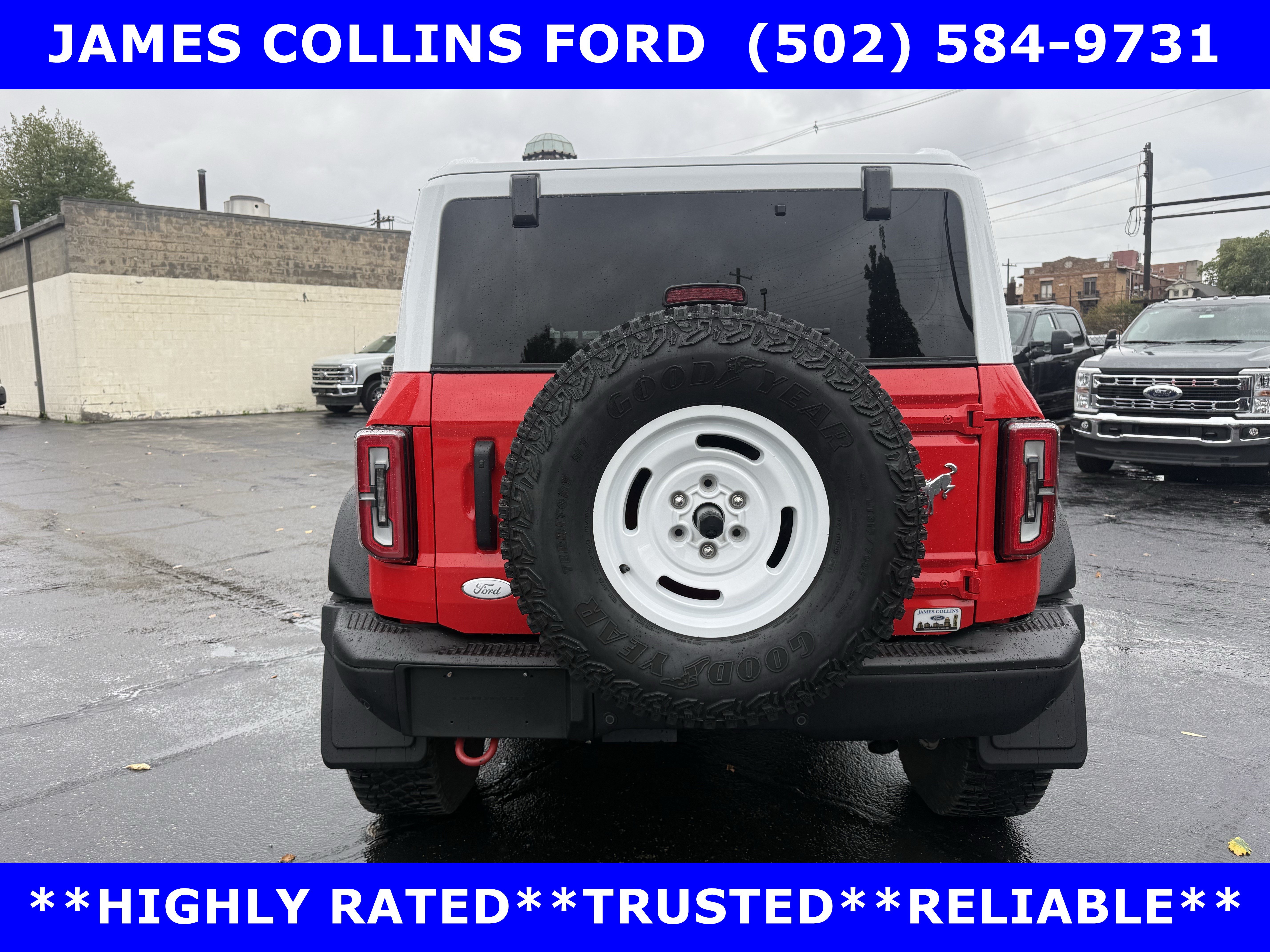 Certified 2024 Ford Bronco Heritage Edition AWD/4WD image 10