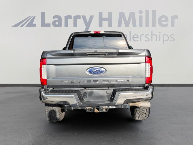 Certified 2019 Ford F350 Lariat w/ Lariat Ultimate Package image 4