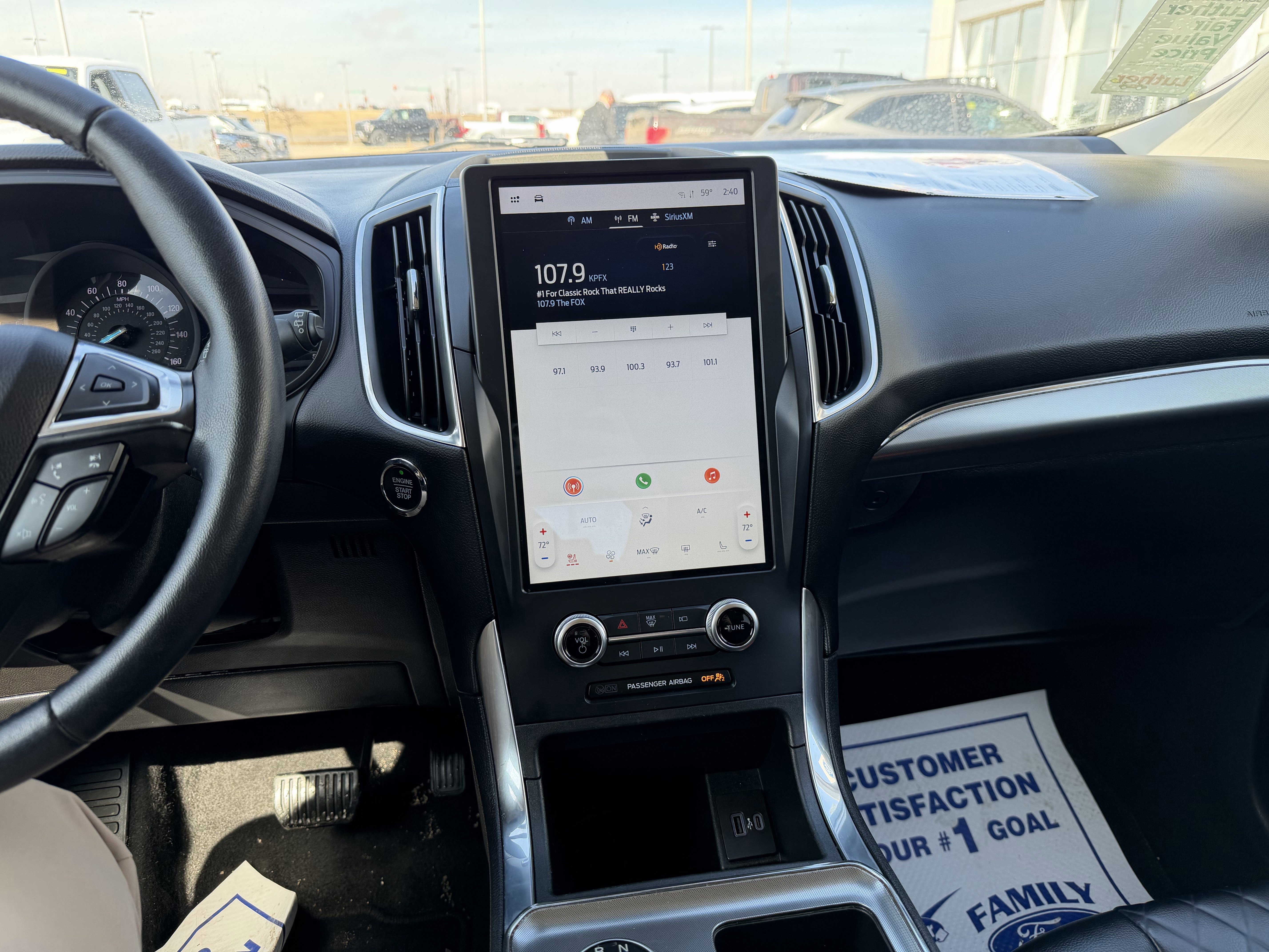 Certified 2024 Ford Edge Titanium AWD/4WD image 10
