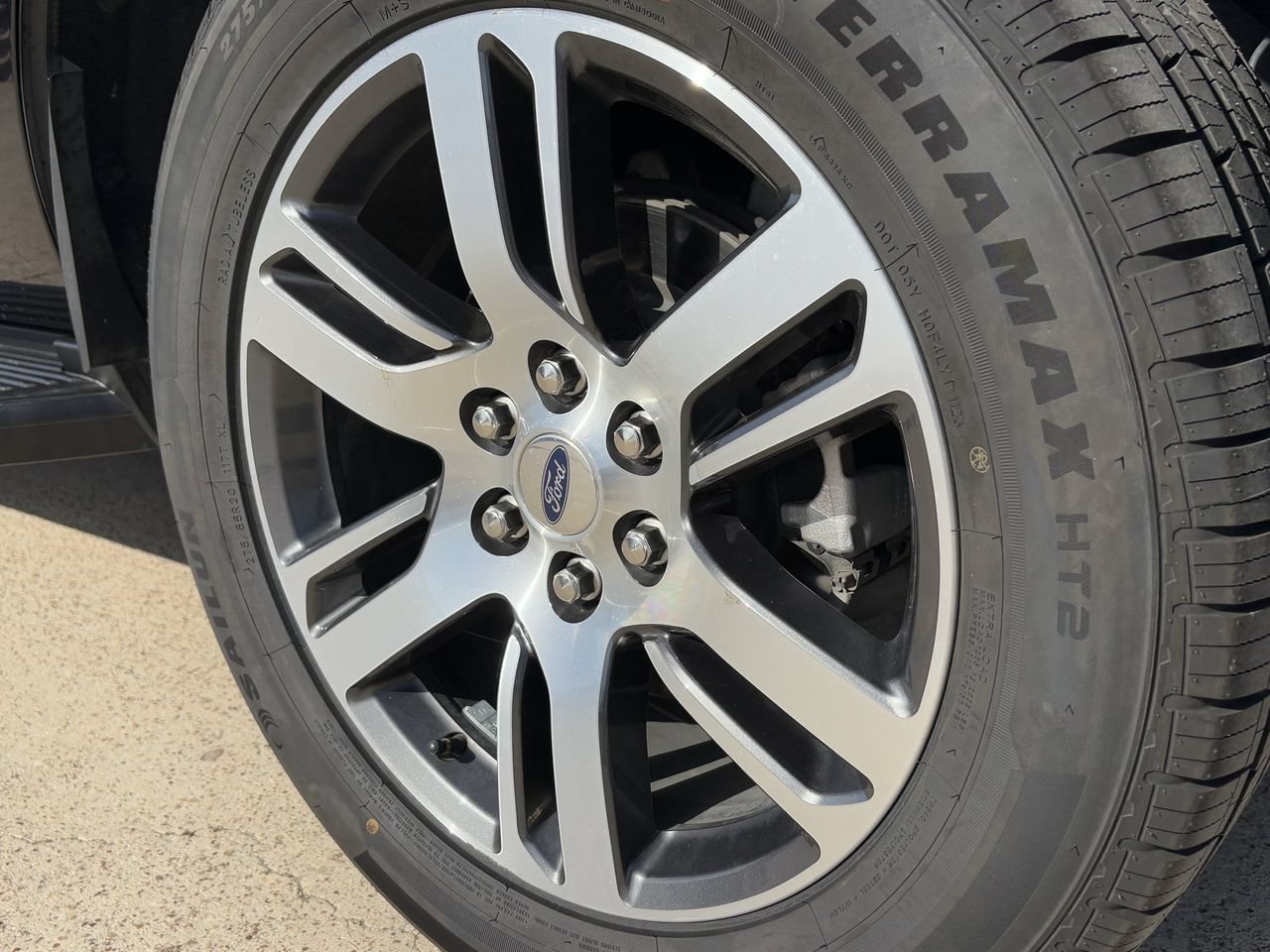 Certified 2024 Ford Expedition Limited RWD image 11