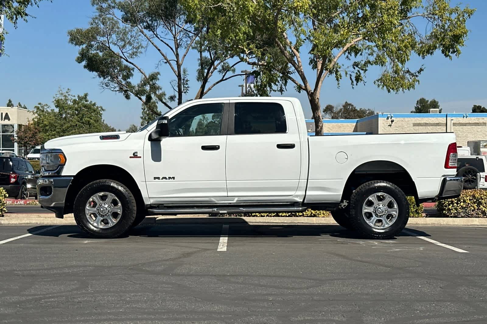 Used 2024 RAM 2500 Big Horn w/ Off Road Package AWD/4WD image 6