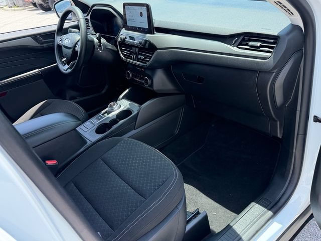 Certified 2024 Ford Escape Active FWD image 17