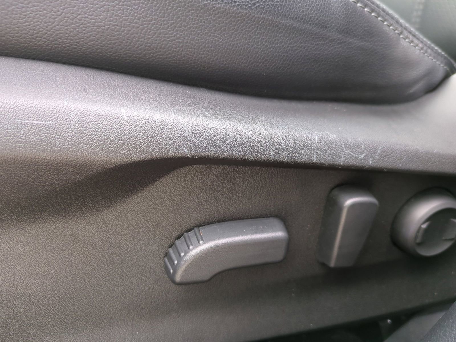 Used 2023 Subaru Forester Limited AWD/4WD image 21