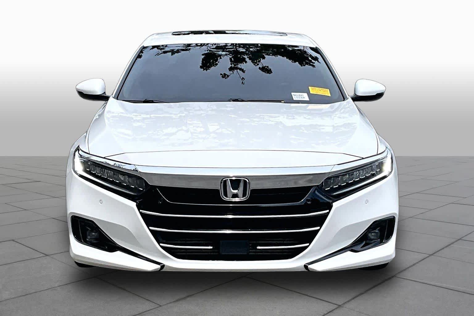 Used 2021 Honda Accord Touring image 4