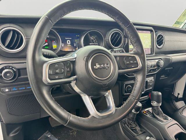 Used 2023 Jeep Wrangler Unlimited Sahara w/ Cold Weather Group AWD/4WD image 16