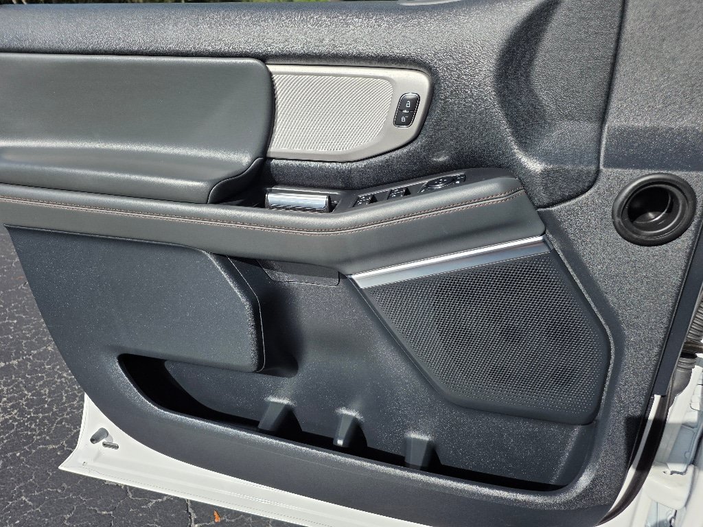 Certified 2025 Ford Expedition Active RWD image 19