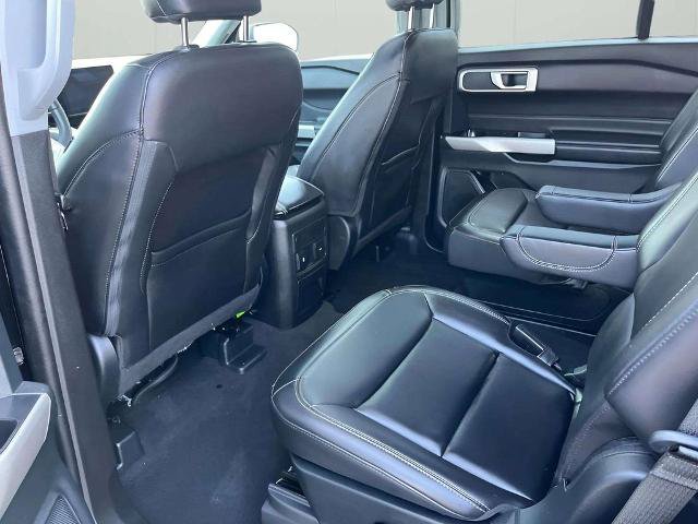 Certified 2023 Ford Explorer XLT w/ Equipment Group 202A AWD/4WD image 18