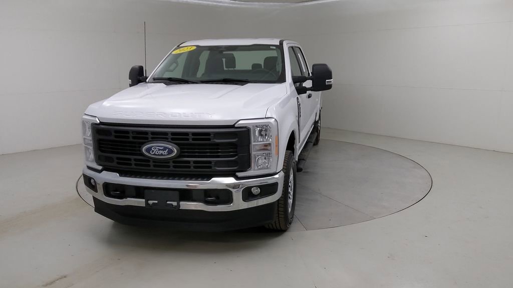 Certified 2023 Ford F250 XL w/ XL Chrome Package image 8