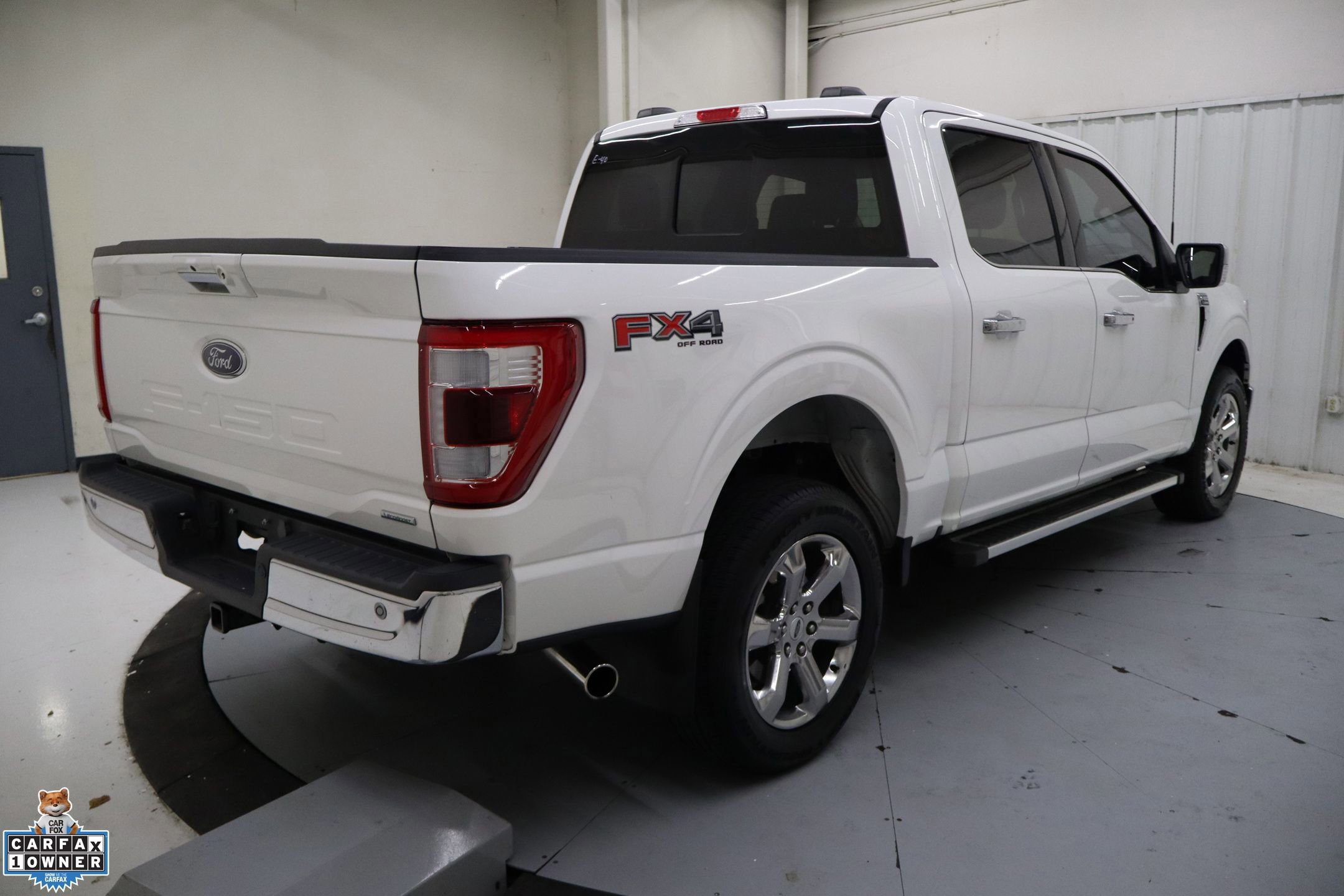 Certified 2023 Ford F150 Lariat w/ FX4 Off-Road Package image 4