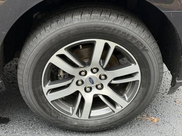 Certified 2022 Ford Expedition Max Limited image 9