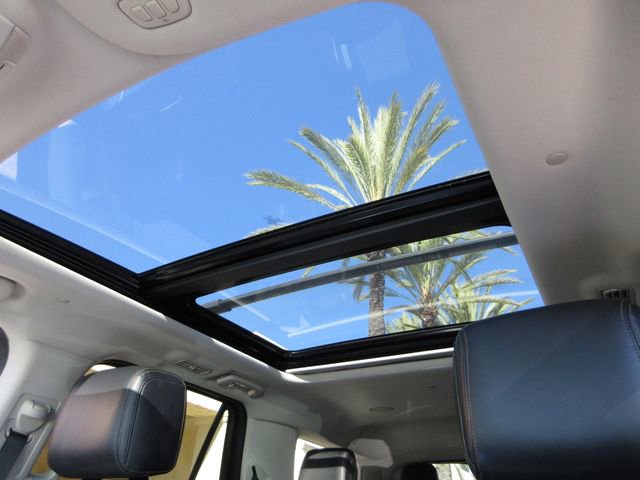 Certified 2020 Ford Expedition Platinum image 24