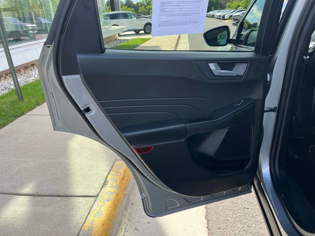 Certified 2023 Ford Escape Platinum w/ Premium Technology Package AWD/4WD image 19
