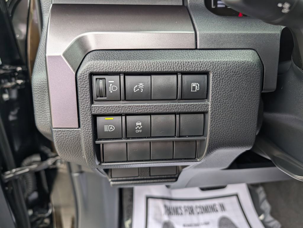 Used 2025 Toyota 4Runner SR5 AWD/4WD image 21
