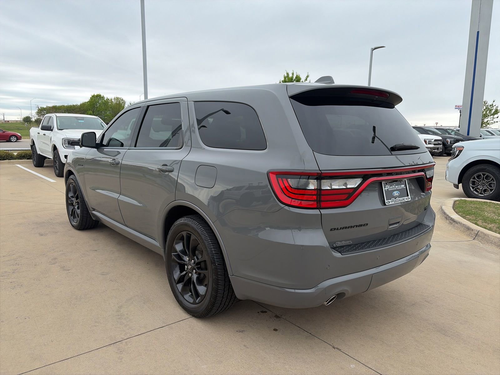 Used 2022 Dodge Durango R/T w/ Blacktop Package image 3