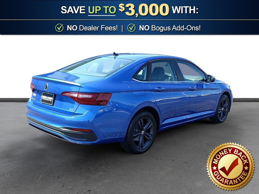 Used 2024 Volkswagen Jetta SE w/ Panoramic Sunroof Package FWD image 7