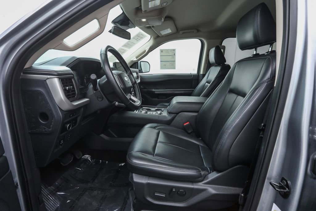 Certified 2024 Ford Expedition Max XLT image 14