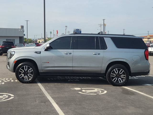 Used 2024 GMC Yukon XL AT4 AWD/4WD image 8