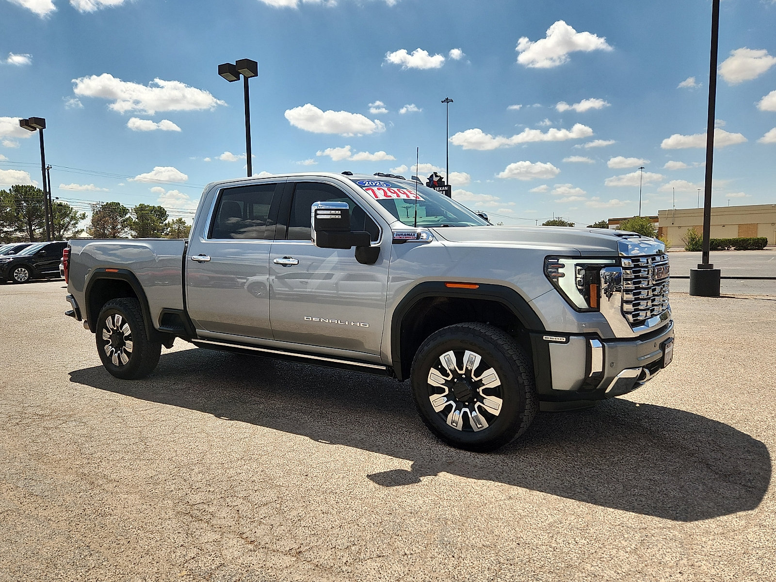 Used 2025 GMC Sierra 2500 Denali w/ Denali Reserve Package AWD/4WD image 8