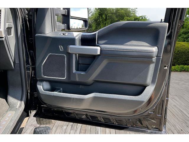 Certified 2019 Ford F450 Platinum w/ Platinum Ultimate Package AWD/4WD image 26