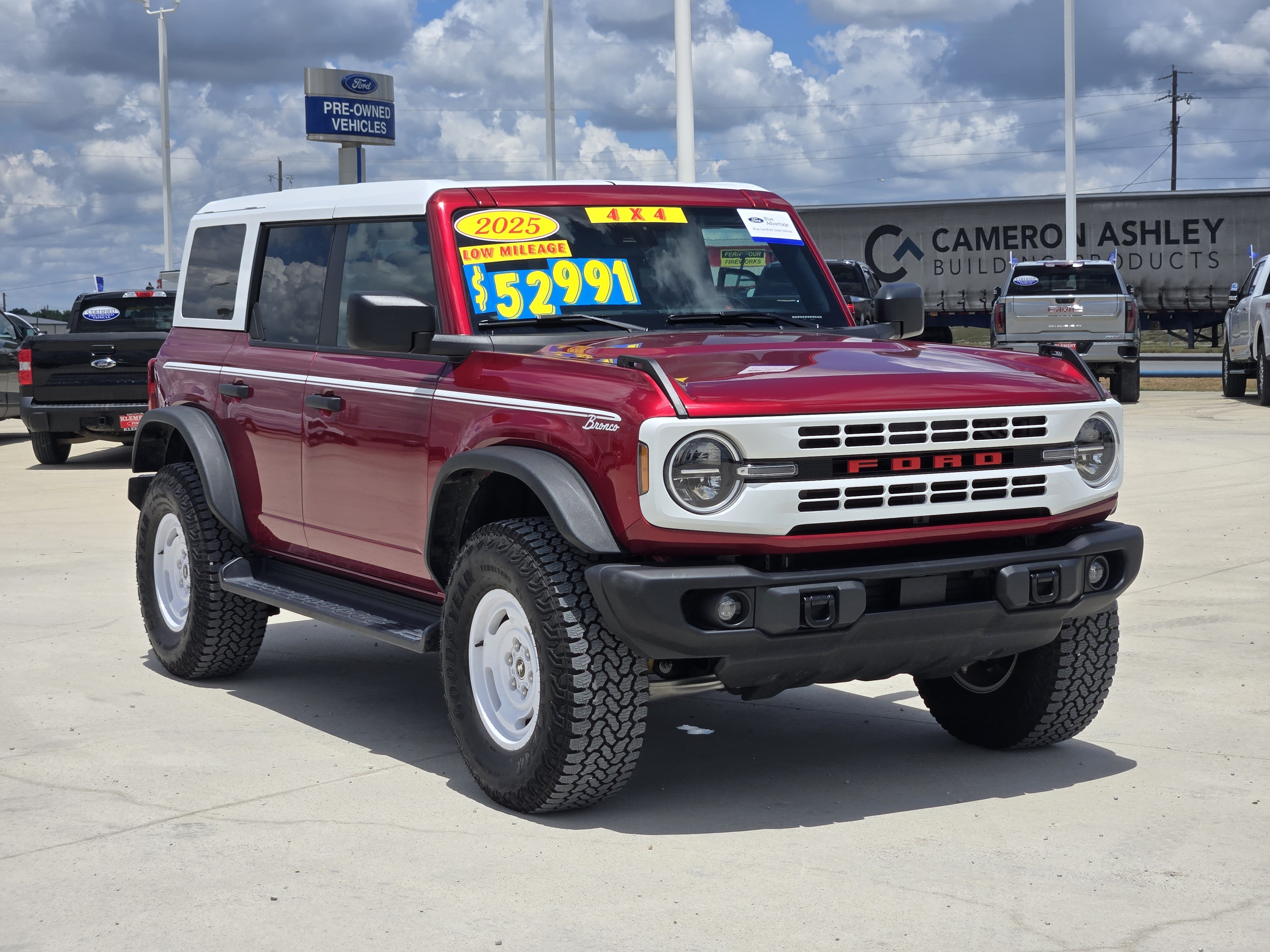 Certified 2025 Ford Bronco Heritage Edition AWD/4WD image 3