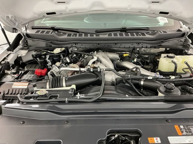 Certified 2025 Ford F450 Lariat w/ FX4 Off-Road Package AWD/4WD image 34