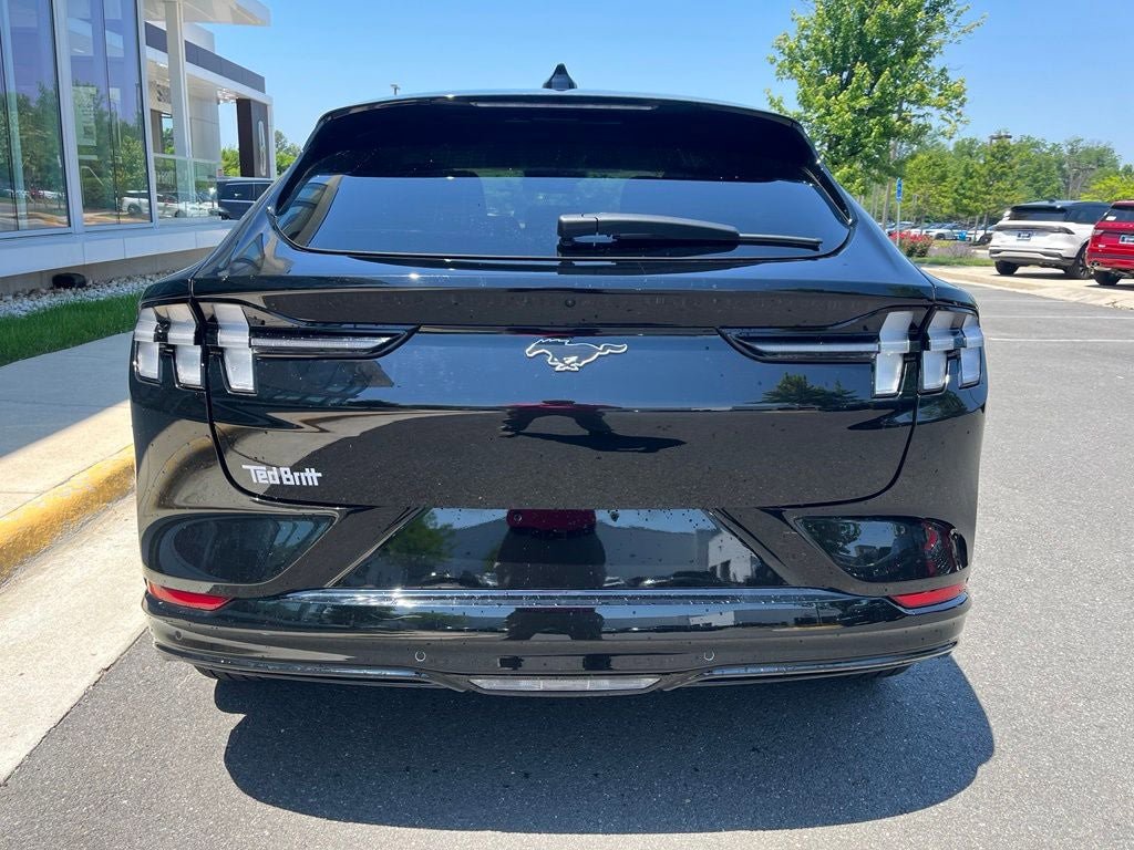 Certified 2025 Ford Mustang Mach-E Premium w/ Sport Appearance Package AWD/4WD image 8