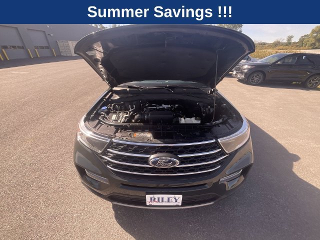 Certified 2023 Ford Explorer XLT w/ Equipment Group 202A AWD/4WD image 27