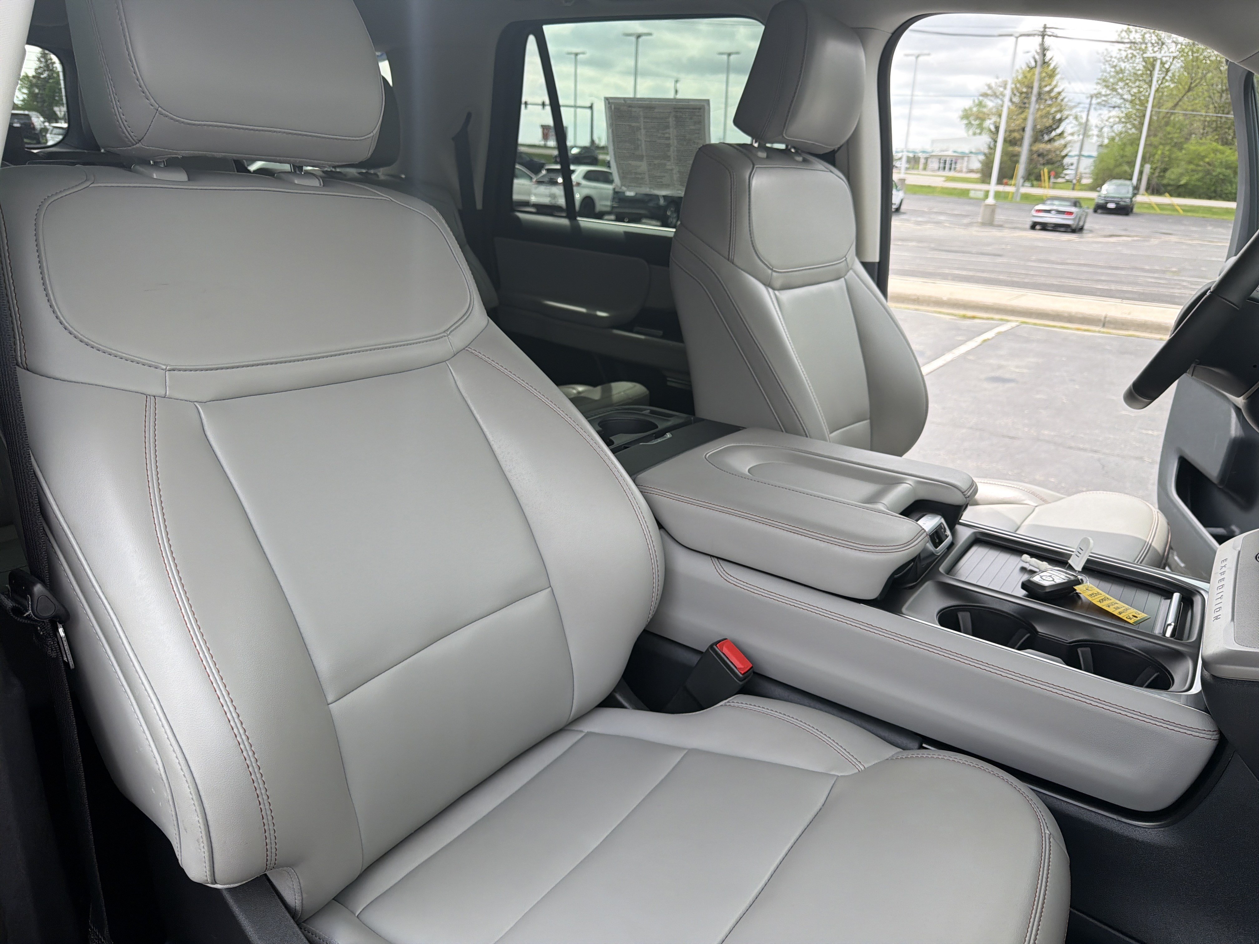 Certified 2025 Ford Expedition Max Active AWD/4WD image 54