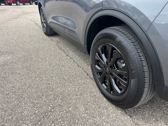 Certified 2024 Ford Escape Active AWD/4WD image 27