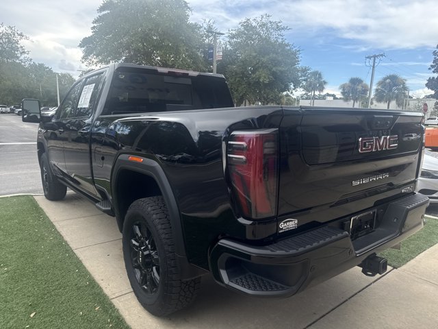 Used 2026 GMC Sierra 2500 AT4 w/ AT4 Premium Plus Package AWD/4WD image 9