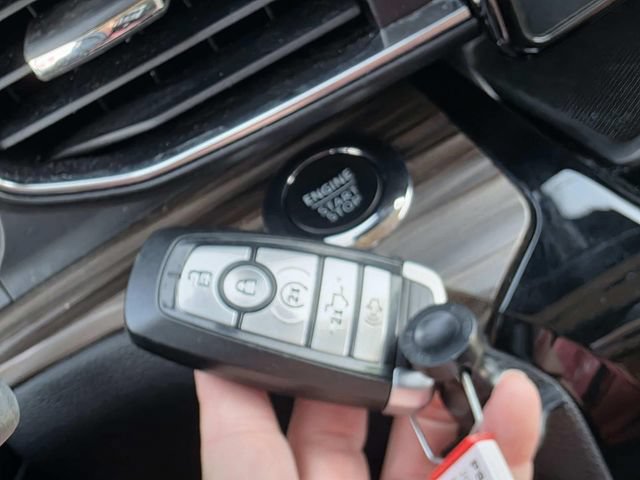 Certified 2023 Ford Explorer Limited AWD/4WD image 21