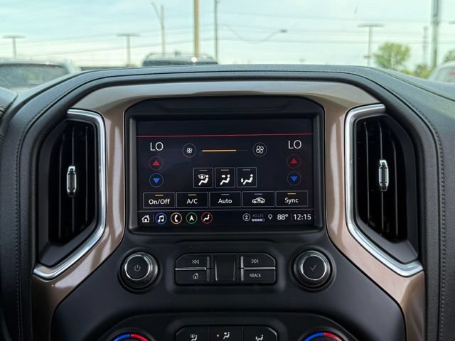 Used 2021 Chevrolet Silverado 1500 High Country AWD/4WD image 31