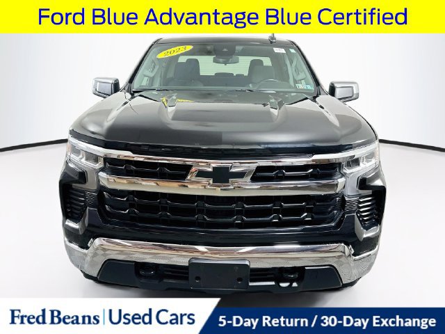 Used 2023 Chevrolet Silverado 1500 LT AWD/4WD image 2