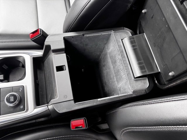 Certified 2022 Ford Explorer XLT w/ XLT Sport Appearance Package image 26