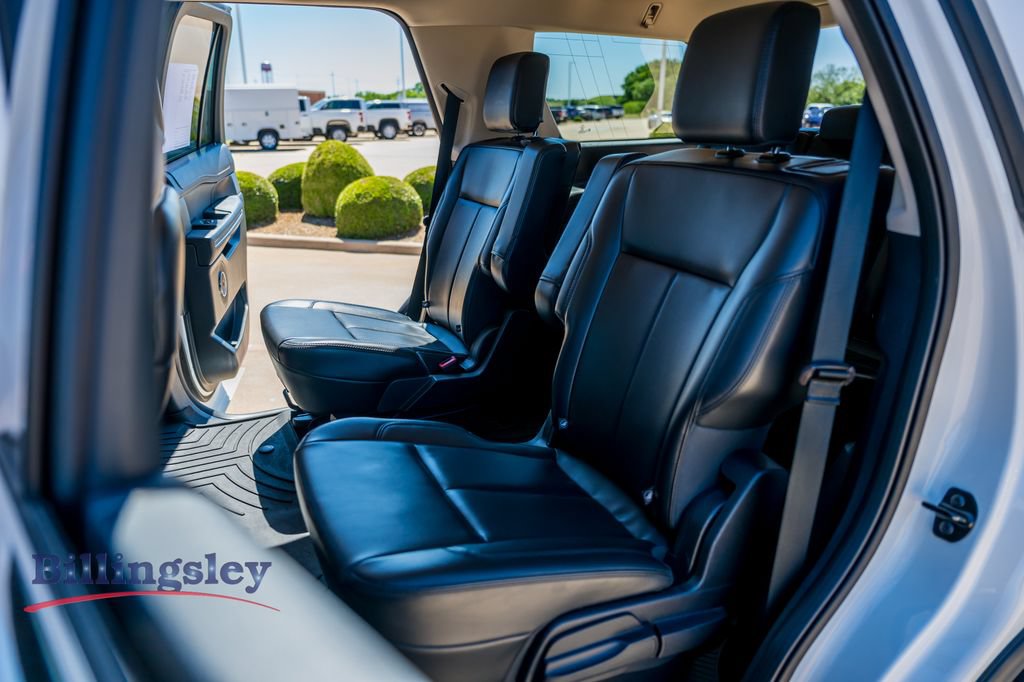 Certified 2023 Ford Expedition XLT AWD/4WD image 11