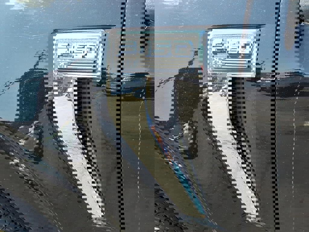 Certified 2023 Ford F150 XLT w/ Trailer Tow Package image 10