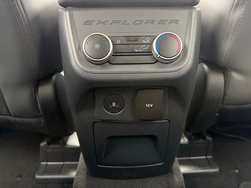 Certified 2025 Ford Explorer Active w/ Active Comfort Package image 13