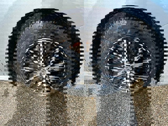 Used 2024 Toyota Camry SE w/ Blackout Package (TMS) image 10