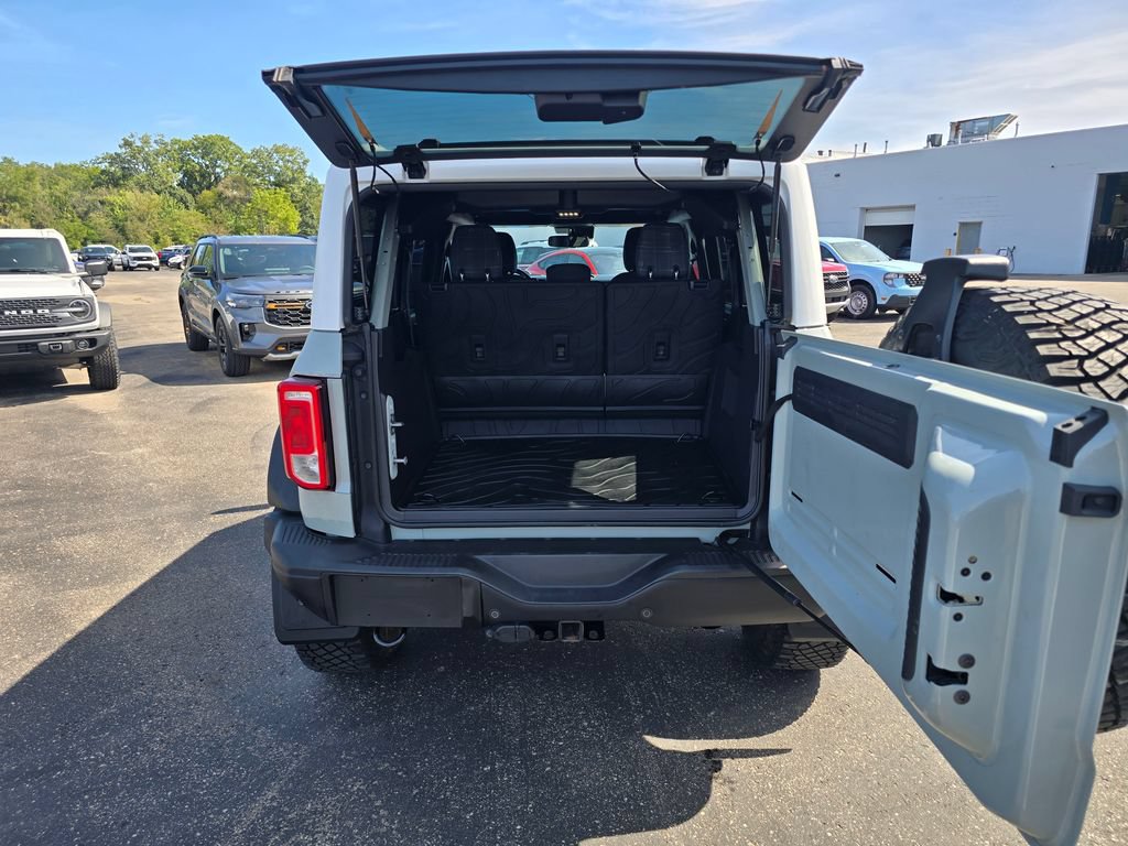Certified 2023 Ford Bronco Heritage Edition AWD/4WD image 12