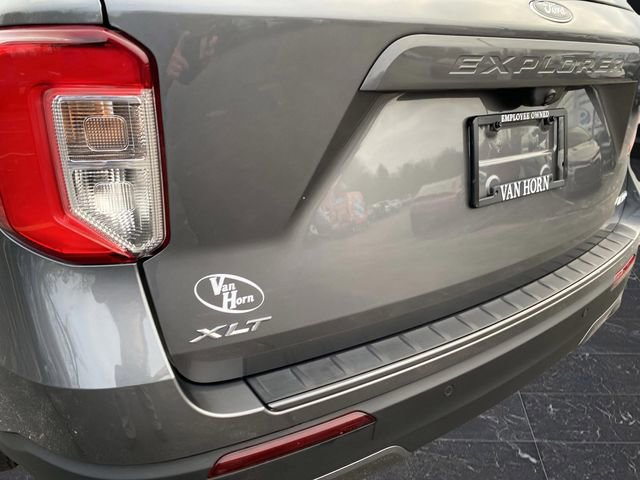 Certified 2022 Ford Explorer XLT w/ Equipment Group 202A image 34