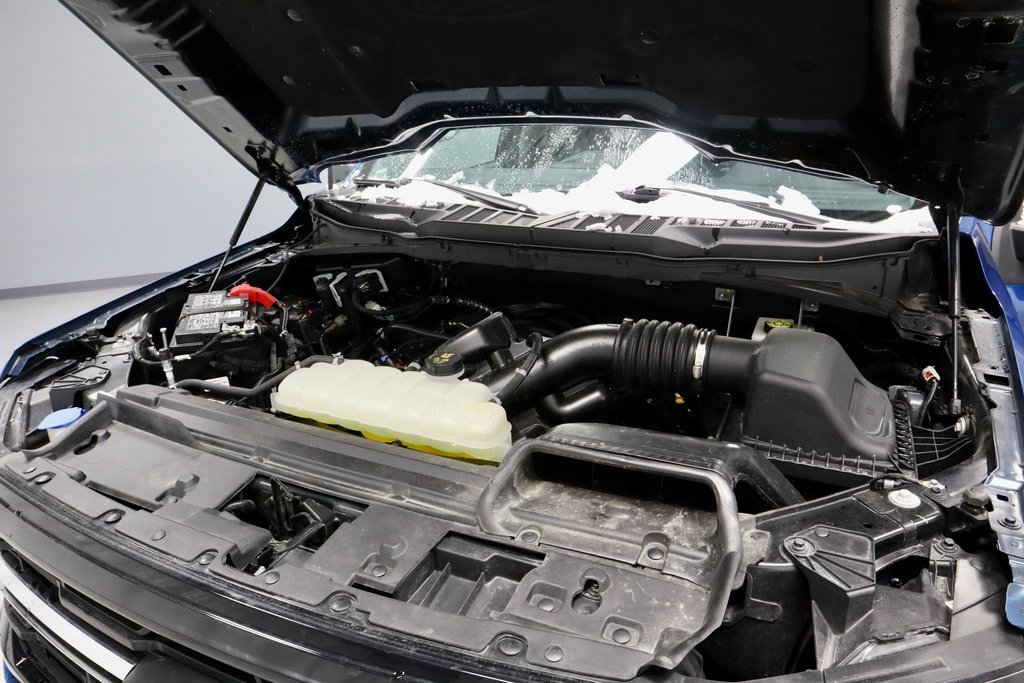 Certified 2025 Ford F150 XLT w/ Equipment Group 301A Standard image 15