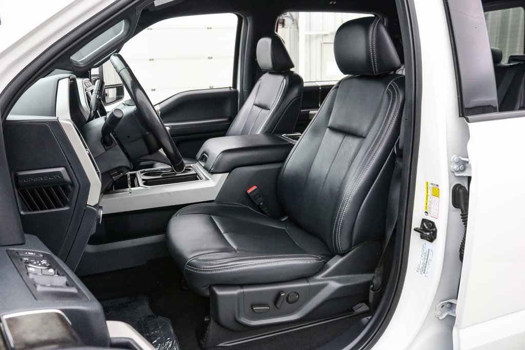 Certified 2022 Ford F250 Lariat w/ Chrome Package image 12