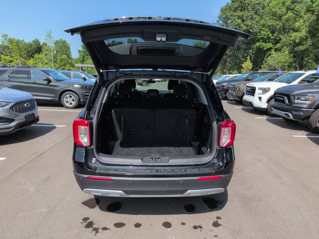 Certified 2023 Ford Explorer XLT w/ Equipment Group 202A AWD/4WD image 19