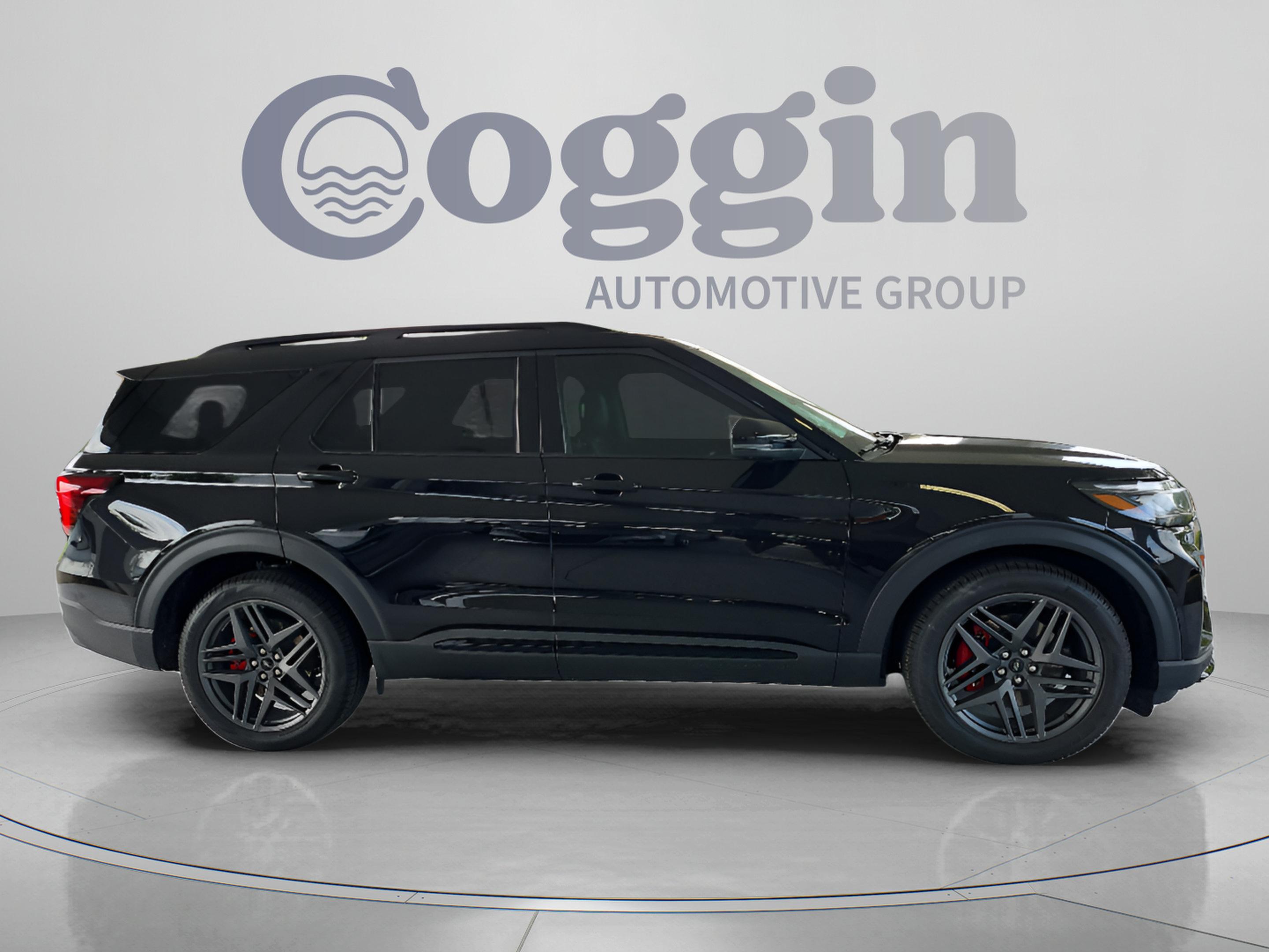 Certified 2026 Ford Explorer ST w/ Sun And Sound Package AWD/4WD image 6