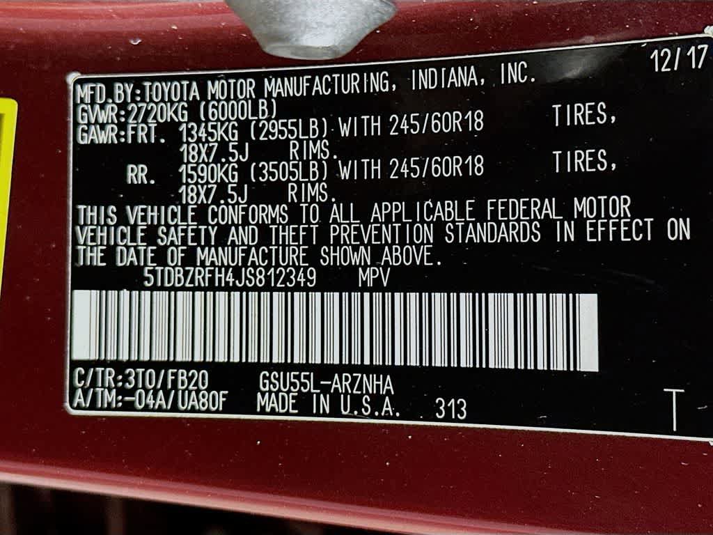 Used 2018 Toyota Highlander LE w/ Carpet Mat Package (TMS) AWD/4WD image 23