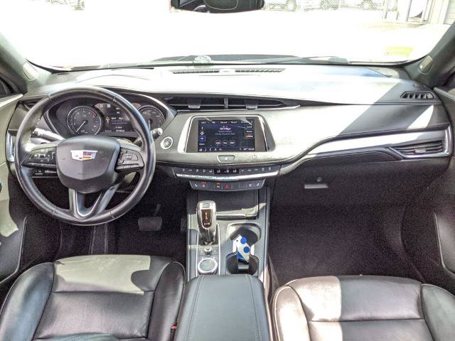 Used 2019 Cadillac XT4 Premium Luxury AWD/4WD image 7